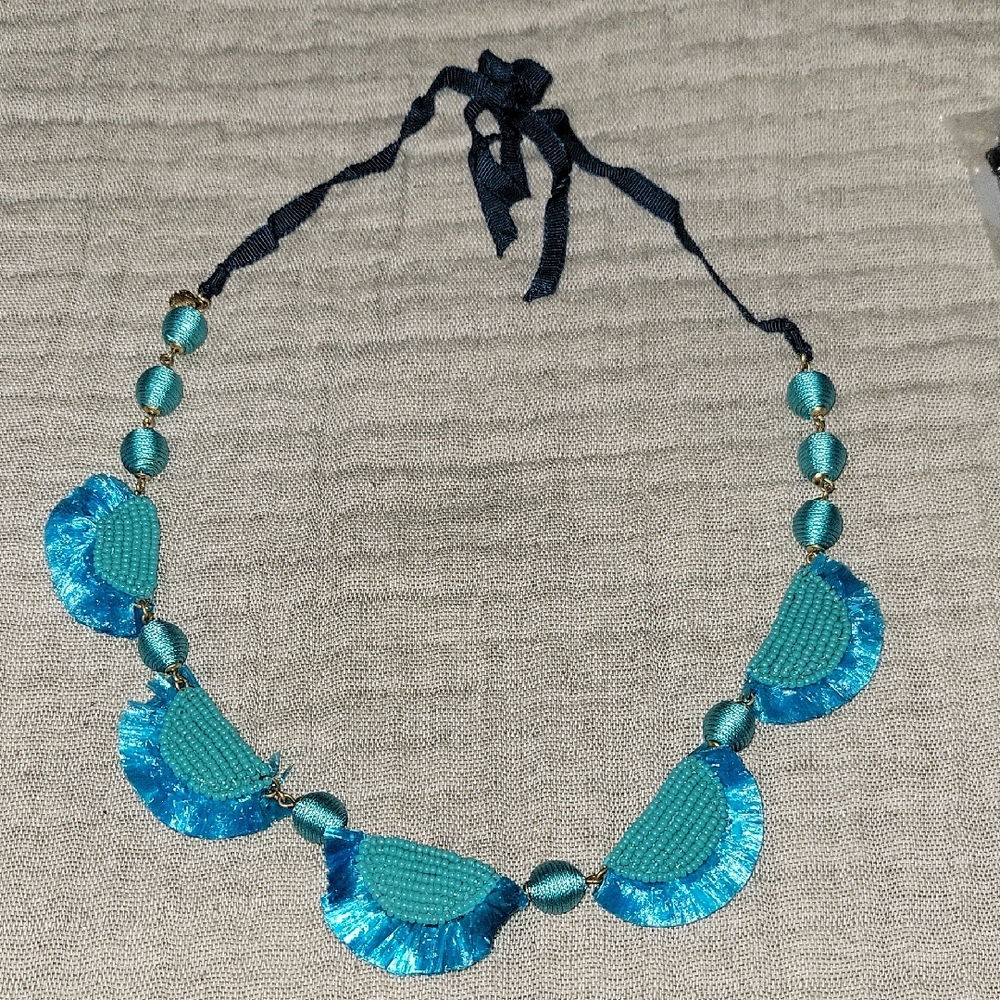 J Crew Blue Beaded Raffia Necklace🏖